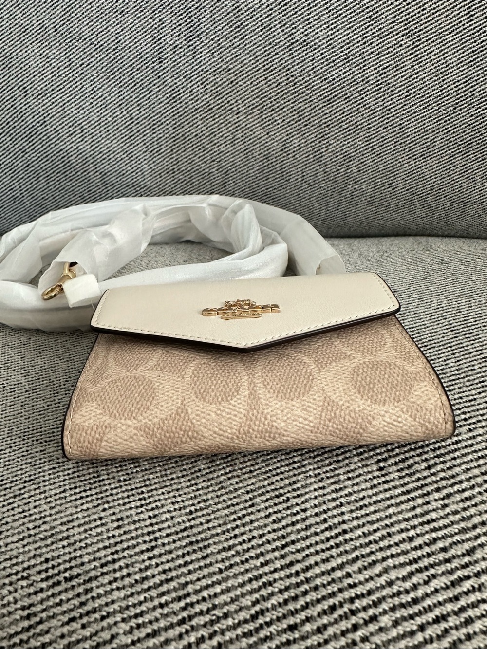 NWT Coach Mini Envelope Wallet With Strap In Signature Canvas CX162 - Picture 4 of 8